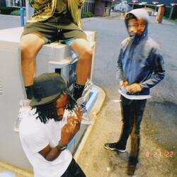 Johnny Gat (feat. 72 Shauno)