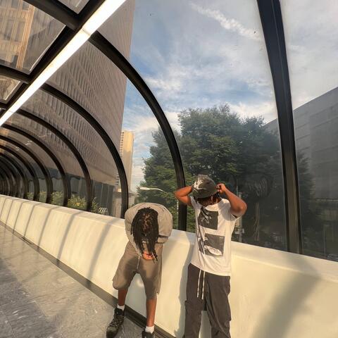 Apollo (feat. Southsidesilhouette)