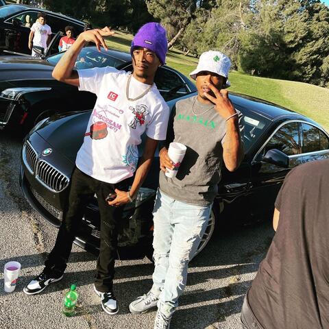 Just Pray 4 Me (feat. Paymi Kash)
