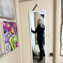 US Intelligence collaboration ap fusion MEGAPHONE COMEDY CLUB PARKING LOT SET