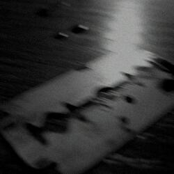 Razorblade (feat. Shawtypassedout)