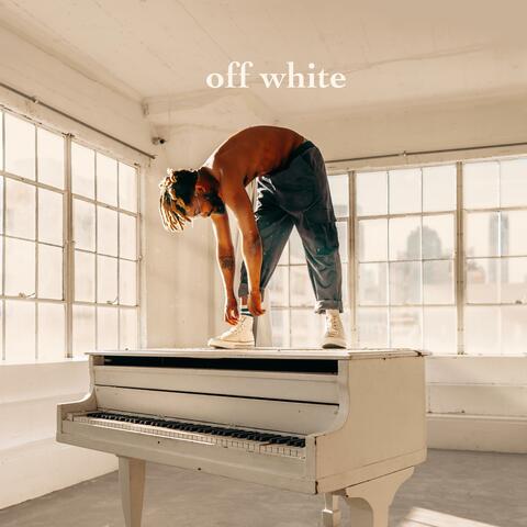 Off White (feat. Stige)