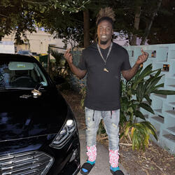 Fuk with u (feat. Prod. by Gudda)