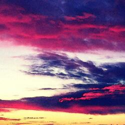 To Lull Itself in the Horizon