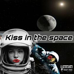 Kiss in the space (feat. Dj Vend-Linu)