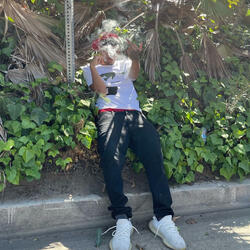 Outta space (feat. Flojay, HunchxRJ & Imglile)