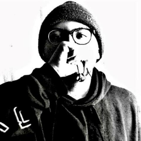KHXNFINED MIND