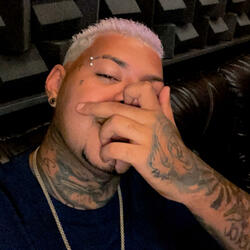 FICA DE 4 / TOMA PIRANHA (feat. Mc Noka, Mc Magrinho & MC Myres)