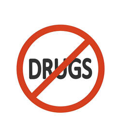 DOSPORTSNOTDRUGS! (feat. ISSBROKIE)