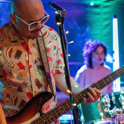 Live at the Pot Belly 24 March 2023