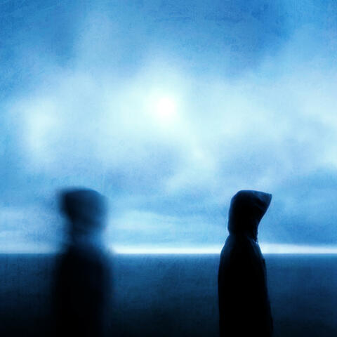 VESTIGES
