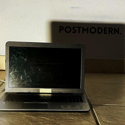 POSTMODERN.