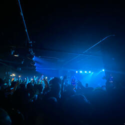 moment (feat. Flii Boi Breeze)