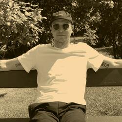 O.U.L.U (feat. Jiiaa)