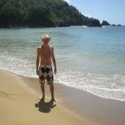 Ocean Song (feat. Mike Walklin)