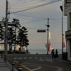 hard to let go (feat. aftrr! & rossland)