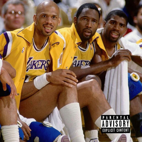 Showtime (feat. Simmie6)