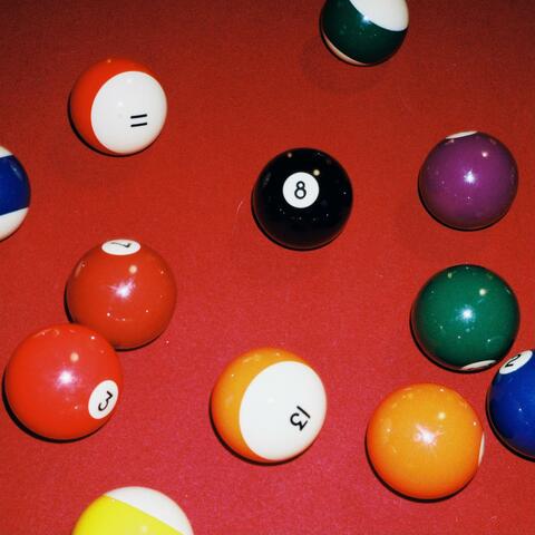 8 Ball (Live)