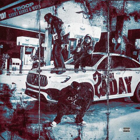 2 Bandz A Day (feat. Cashy Banks & Yng Webb)