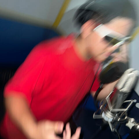 MAGICAL (feat. MoeMoney)
