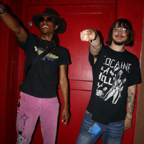 Shmackin & Poppin (feat. Vincentissad)