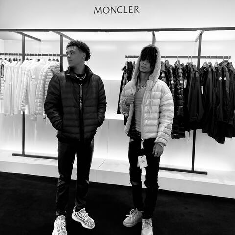 Moncler Sweater (feat. Lil Brady)