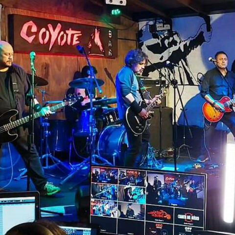 En vivo desde el programa De la raiz