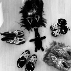 family feud (feat. untiljapan)