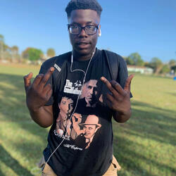 Gangbangerz n pistol toter