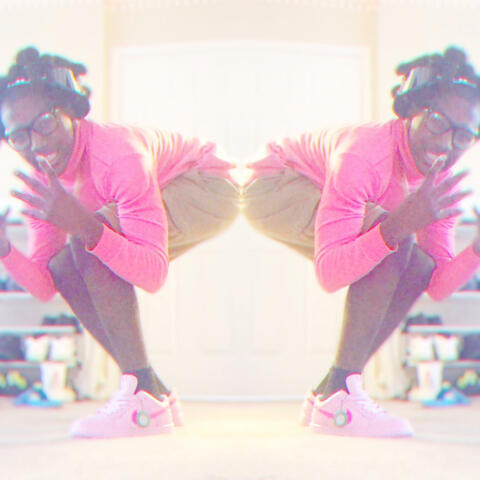 Versatile (feat. 1kseeingred)