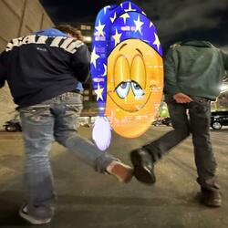 Sleepless in Seattle (feat. TrueMike)