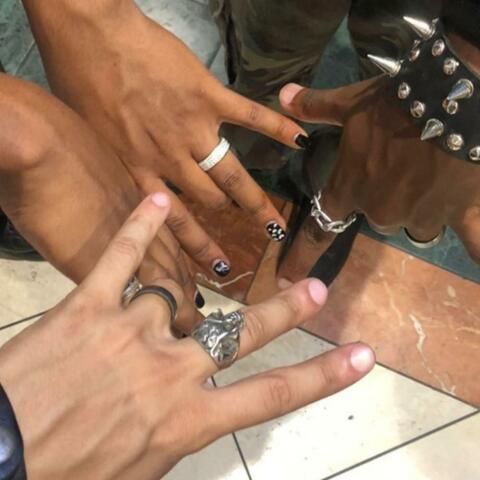 MISCOMMUNICATION freestyle (2020) (feat. MXLLOWSPLYGRND)