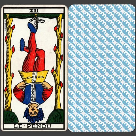 XII LE PENDU