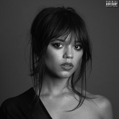 Jenna Ortega Freestyle