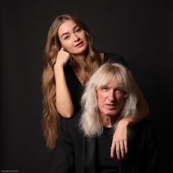 Killing the blues (feat. Loretta Schoone)