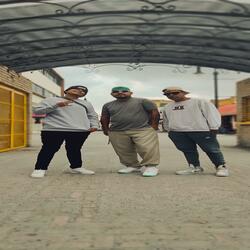 No Nos Limiten (feat. EJ Murrieta & De La Fe)