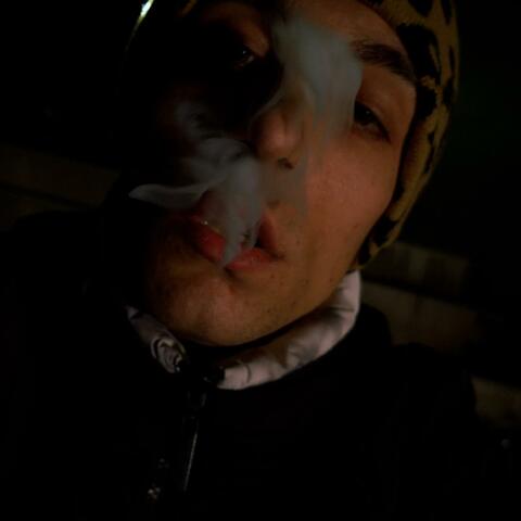 Malos tiempos (feat. Khronos Beats)