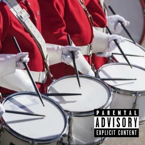 100 BANDS (feat. Warrendeezy)