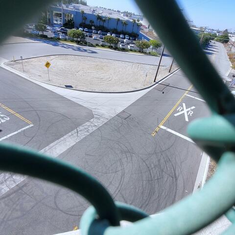 Round & Round