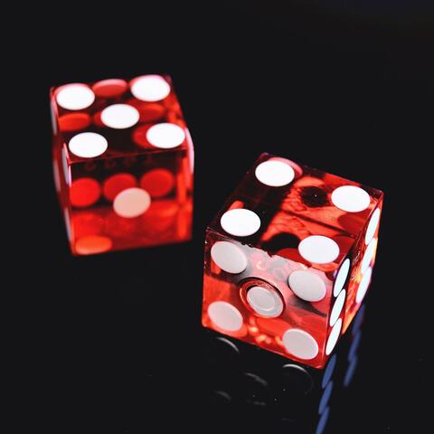 Casinos (feat. SilverRage)