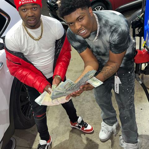Shiftin locs (feat. Wizz Havinn)