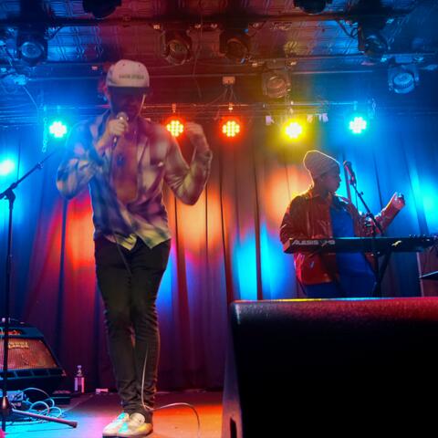 Duo Live at Globe Hall