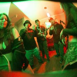 Noche de perreo (feat. Micro Floow Naster & Norious c)