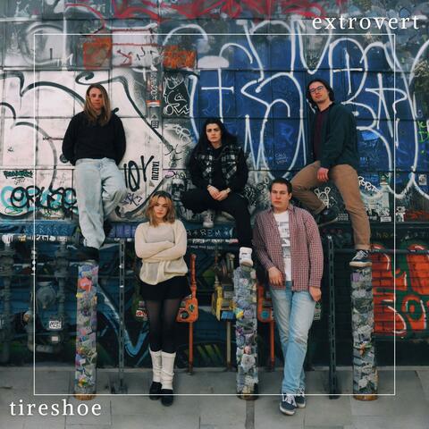 Extrovert