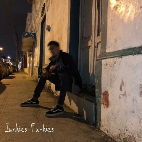 Junkies Funkies