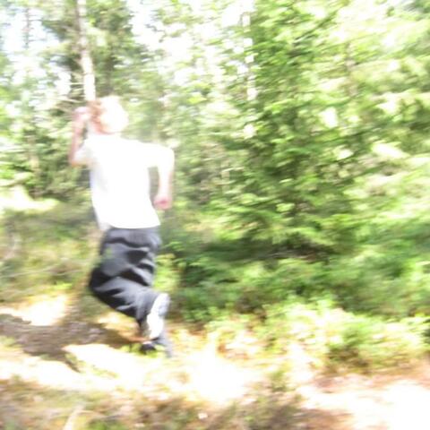 Där Hon Går