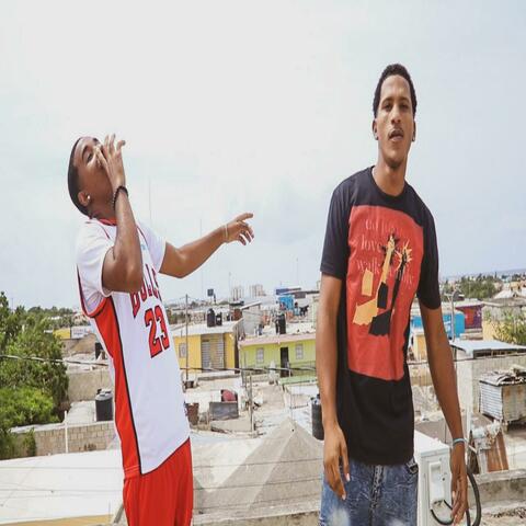 De que me levanto (feat. Pope King)