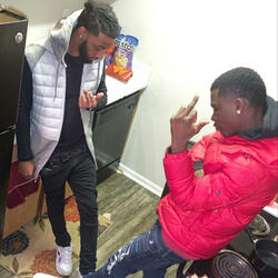 Dark 2 Light (feat. Lil Woady)