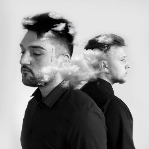 KARÁTY (feat. Matyas Black)
