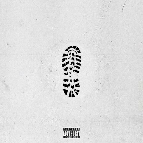 STEP / RELOAD (feat. Lilaj)